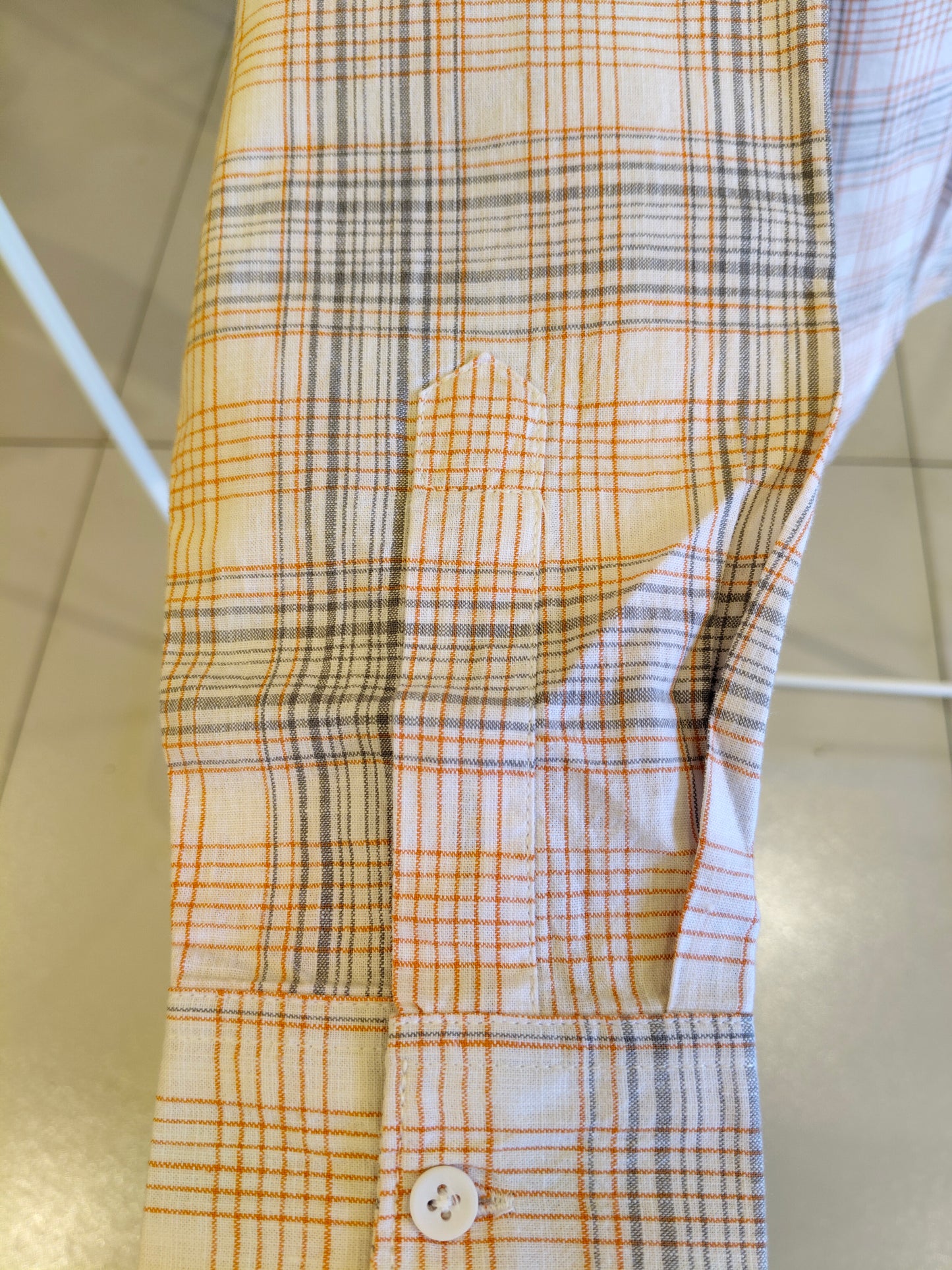Men's Old Money Shirt (MEDIUM)