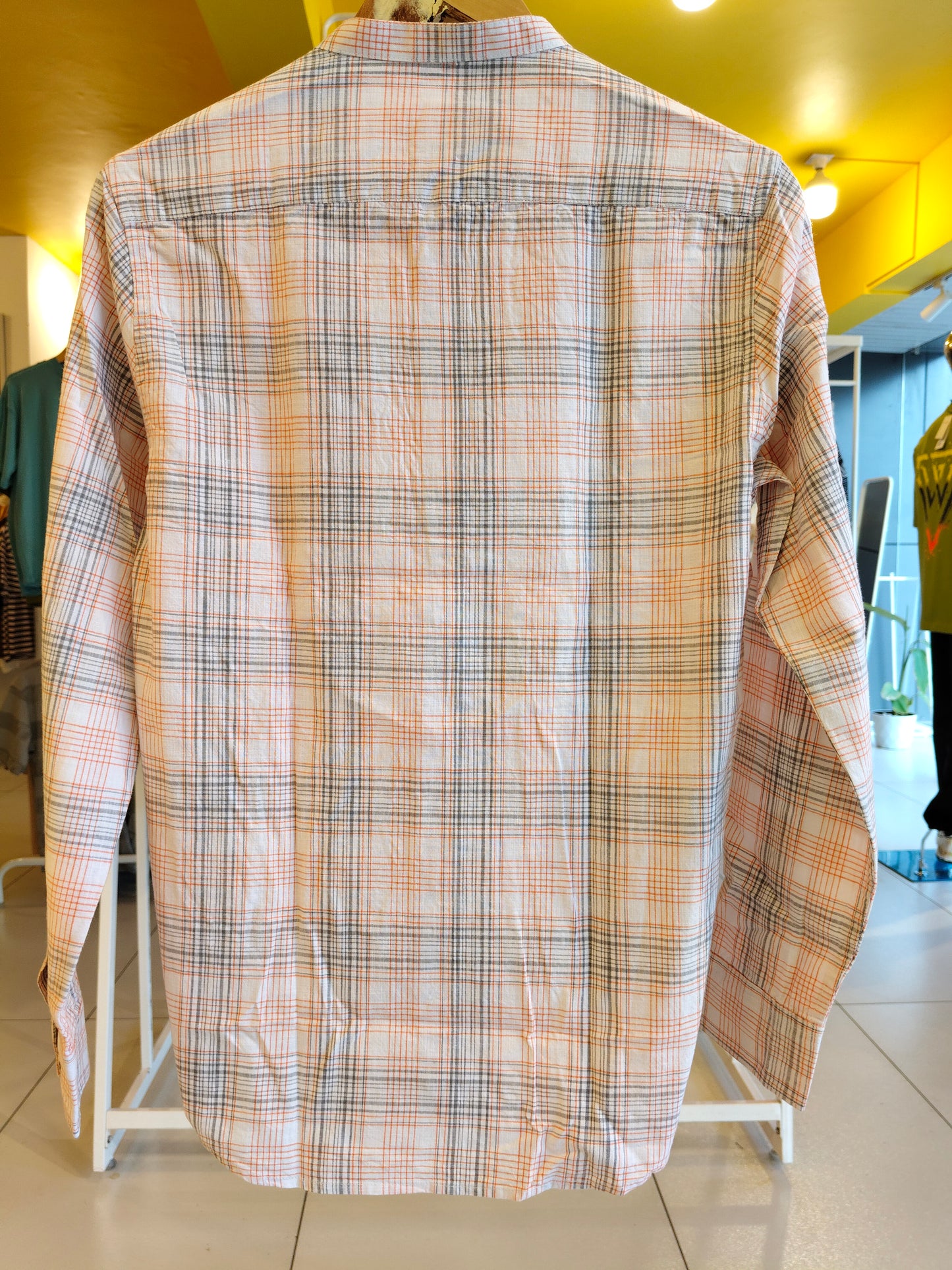 Men's Old Money Shirt (MEDIUM)