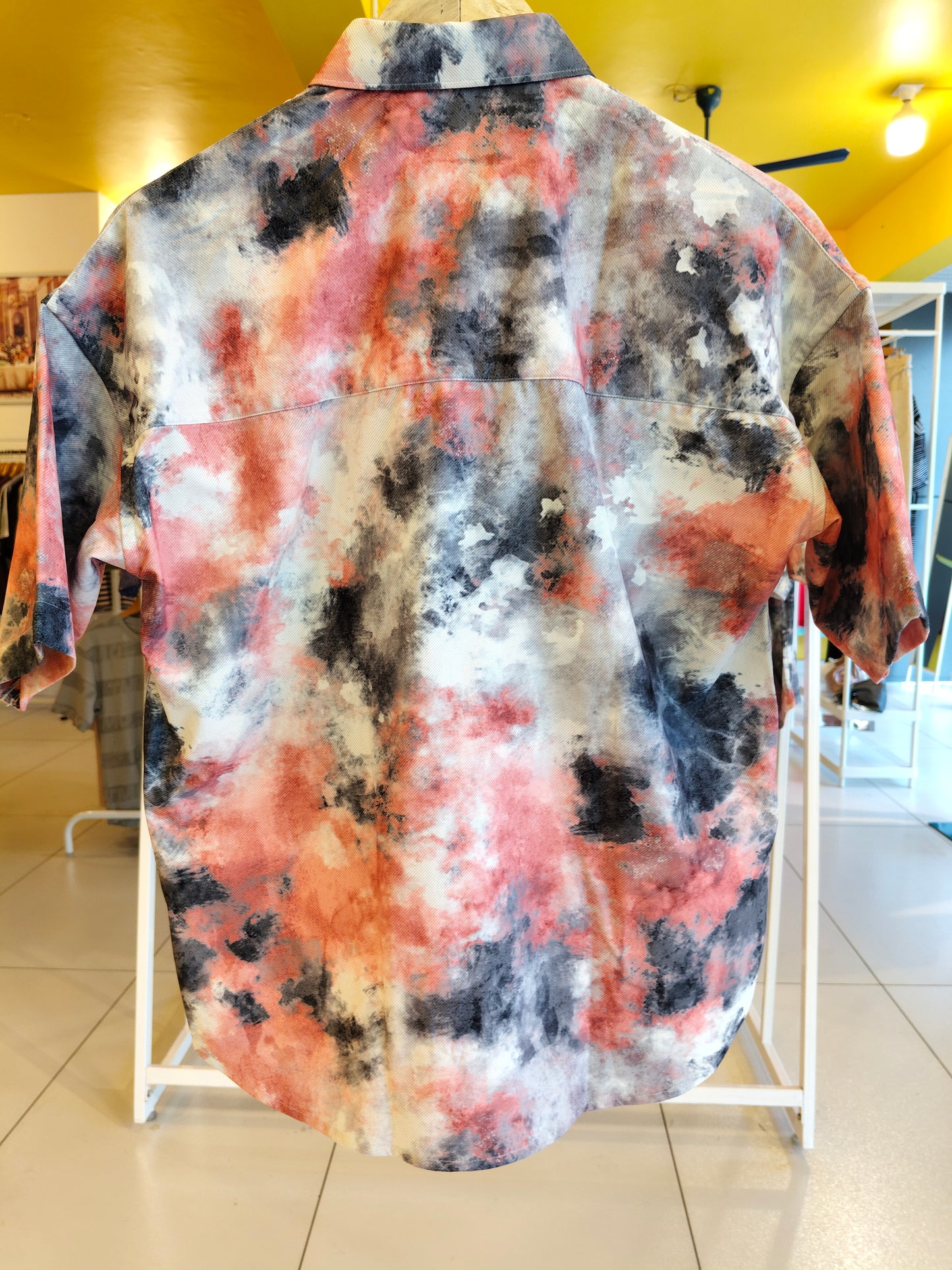 Men's Old Money Shirt (MEDIUM)
