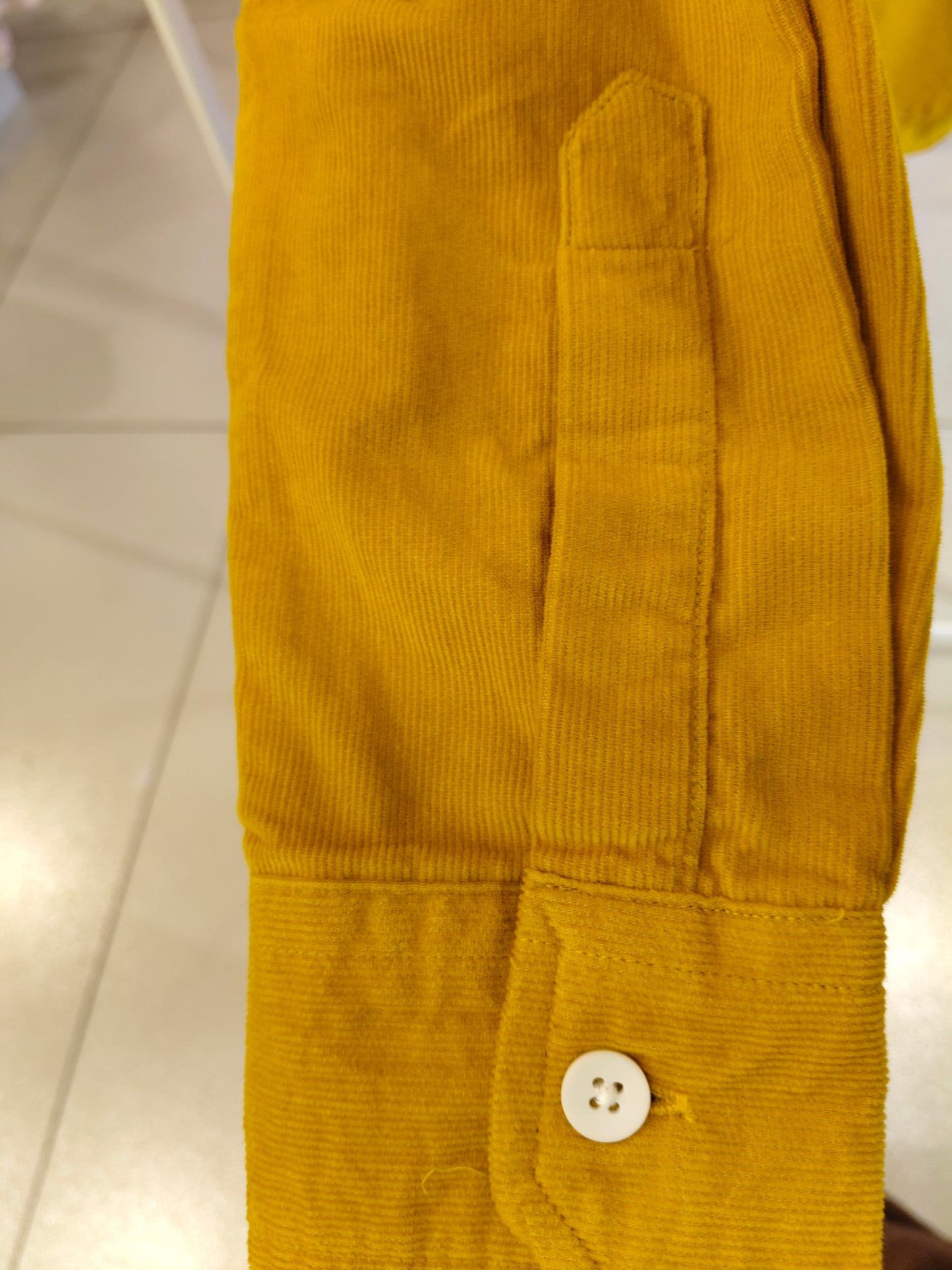 Men's Old Money Shirt (SMALL)