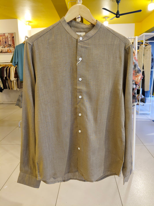 Men's Old Money Shirt (XL)