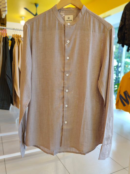 Men's Old Money Shirt (MEDIUM)