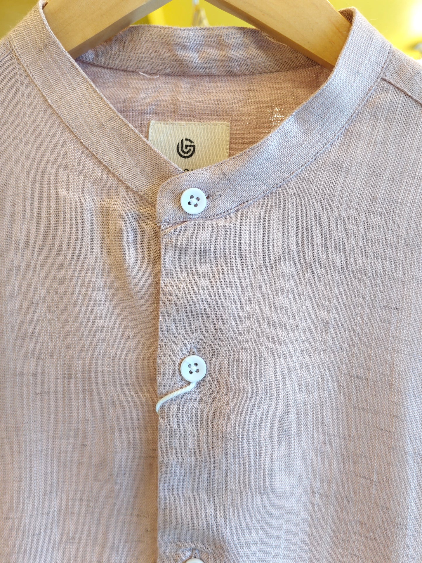 Men's Old Money Shirt (MEDIUM)