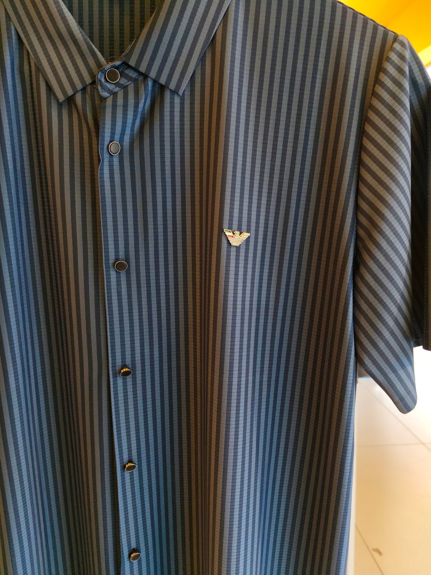 MEN PERMIUM CAUSAL WEAR SHIRT (LARGE)