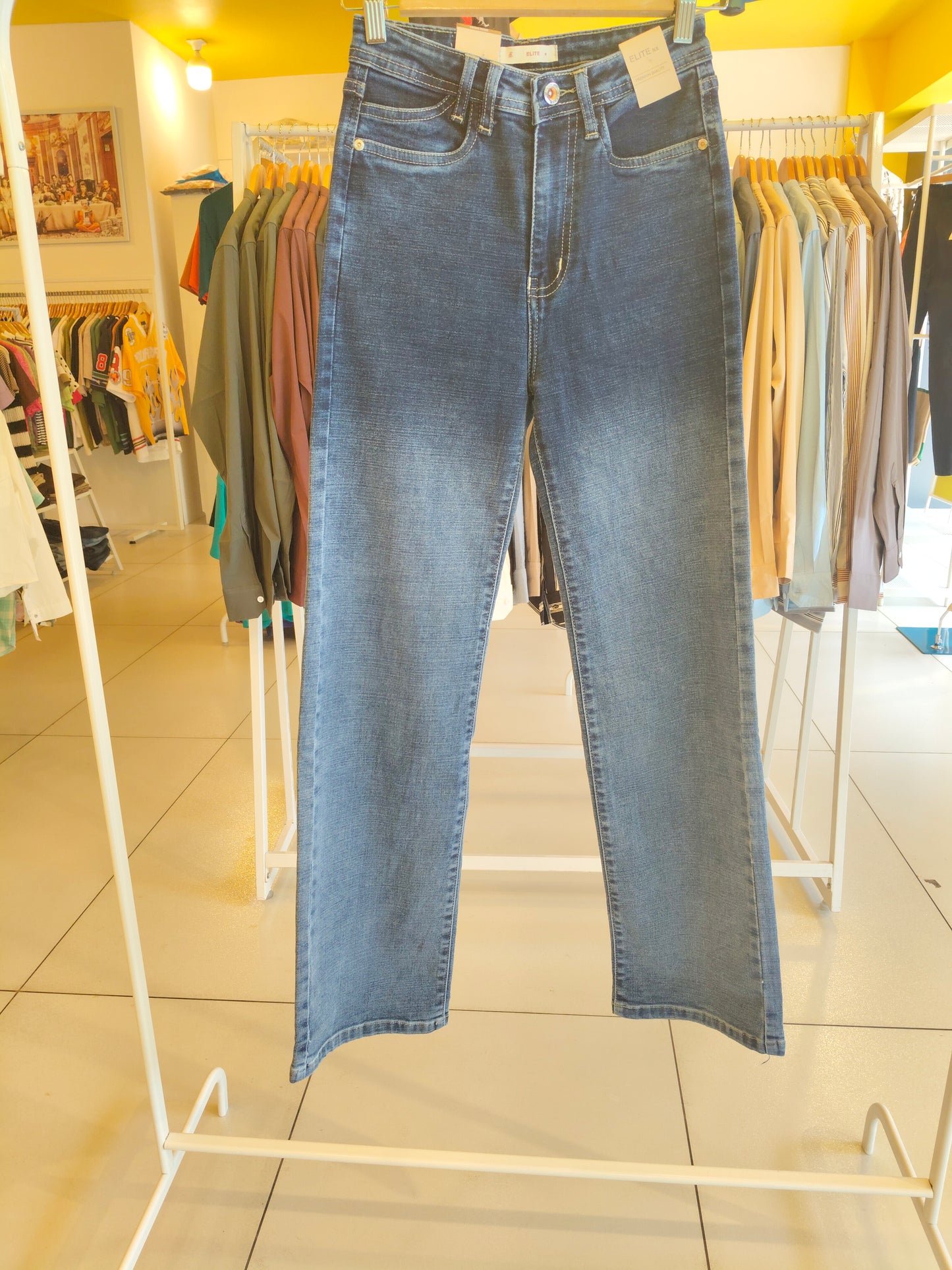 Straight  Fit Denim Jeans for Women (Size 28)