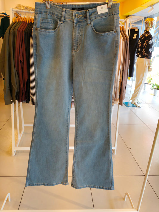 Bell Bottom Jeans for Women (Size 30)