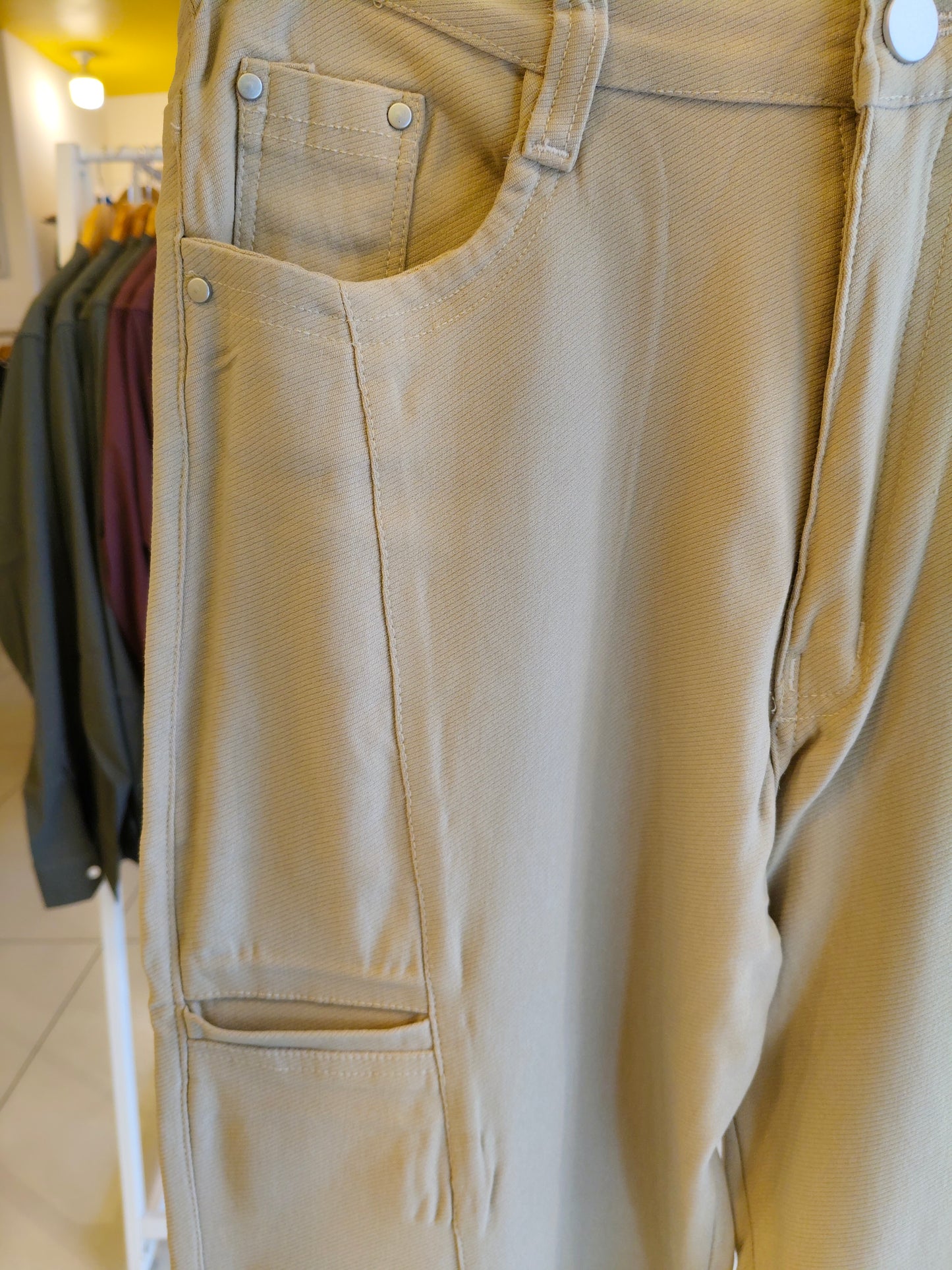 Straight Fit Jeans for Women (Size 32)