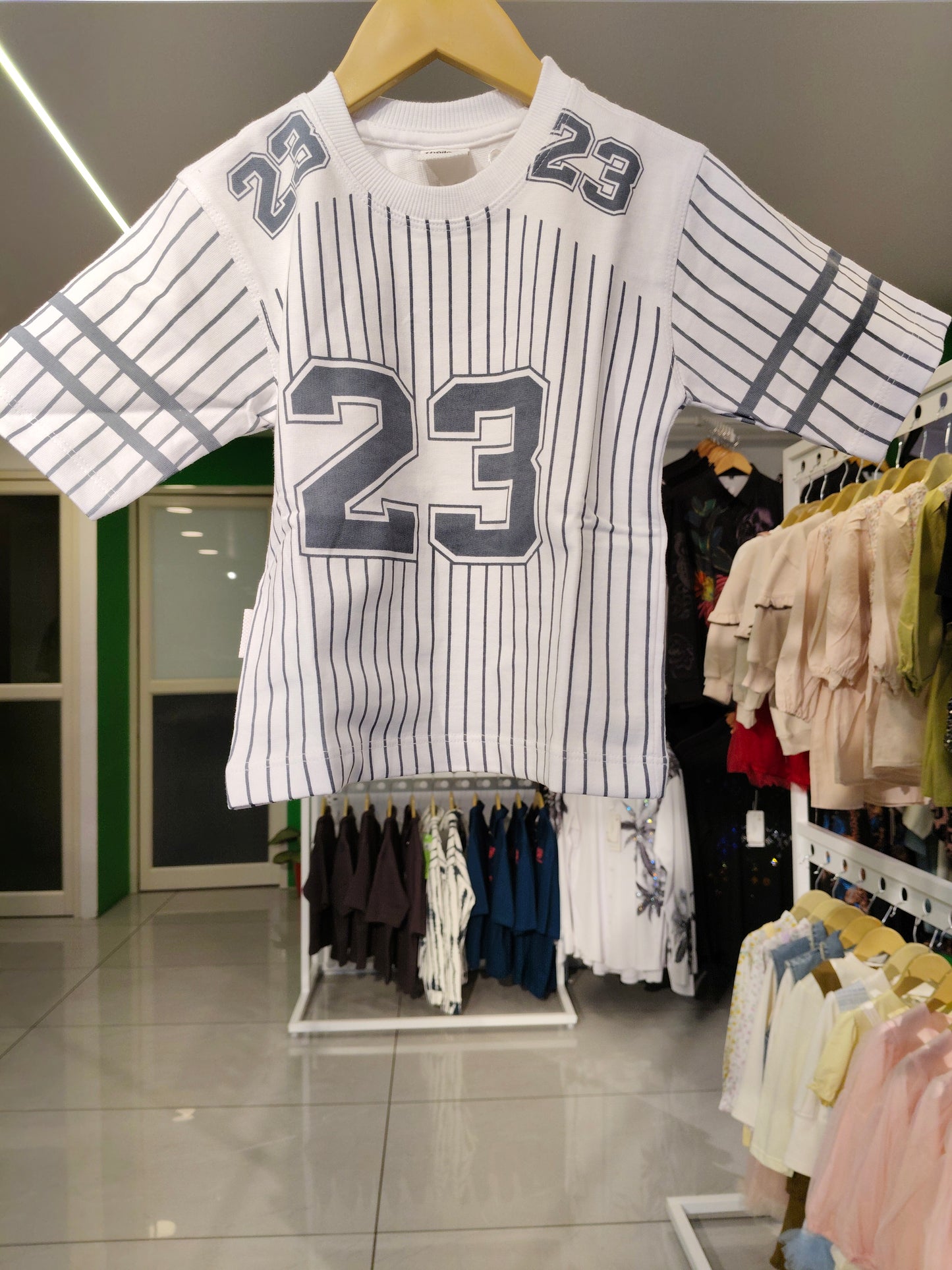 Oversized Casual T-Shirt for Kids (1 year)