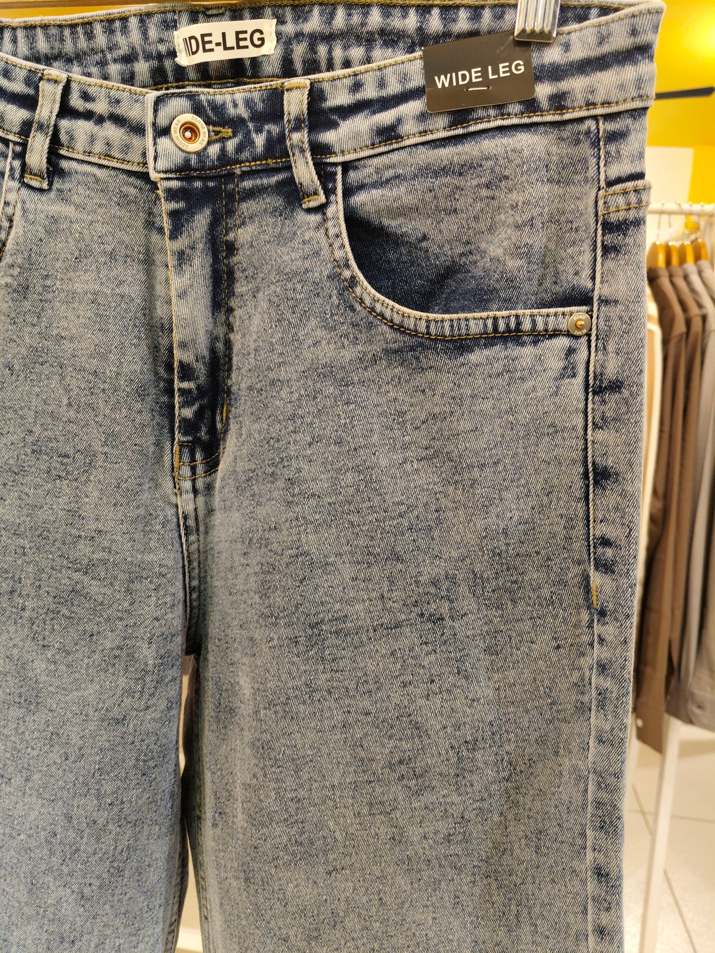 Wide Leg Jeans for Women (Size 32)