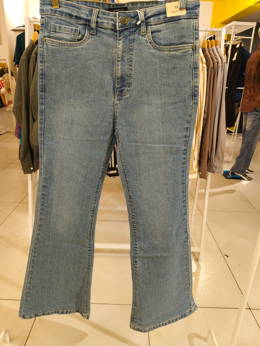 Bell Bottom Jeans for Women (Size 30)