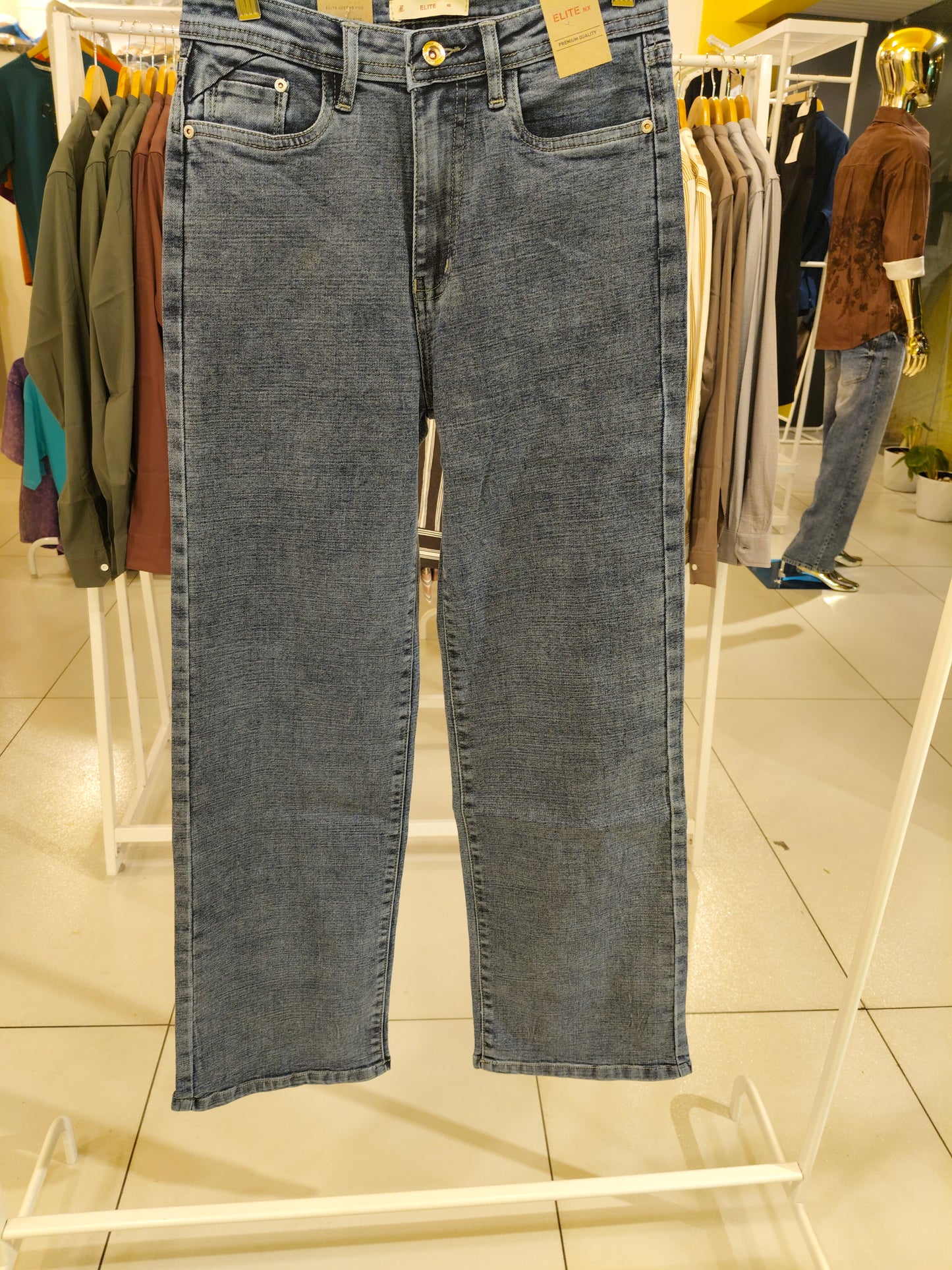 Straight fit Jeans for Women (Size 28)
