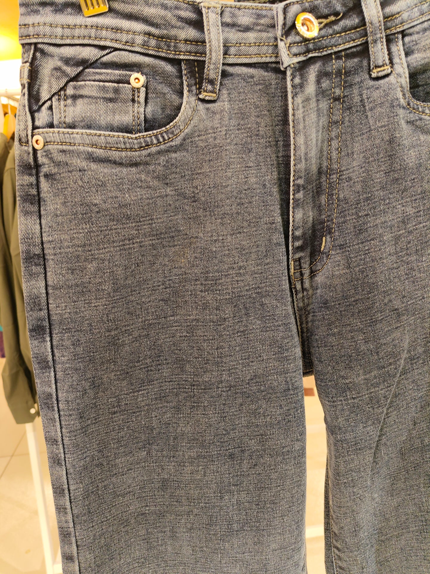 Straight fit Jeans for Women (Size 34)