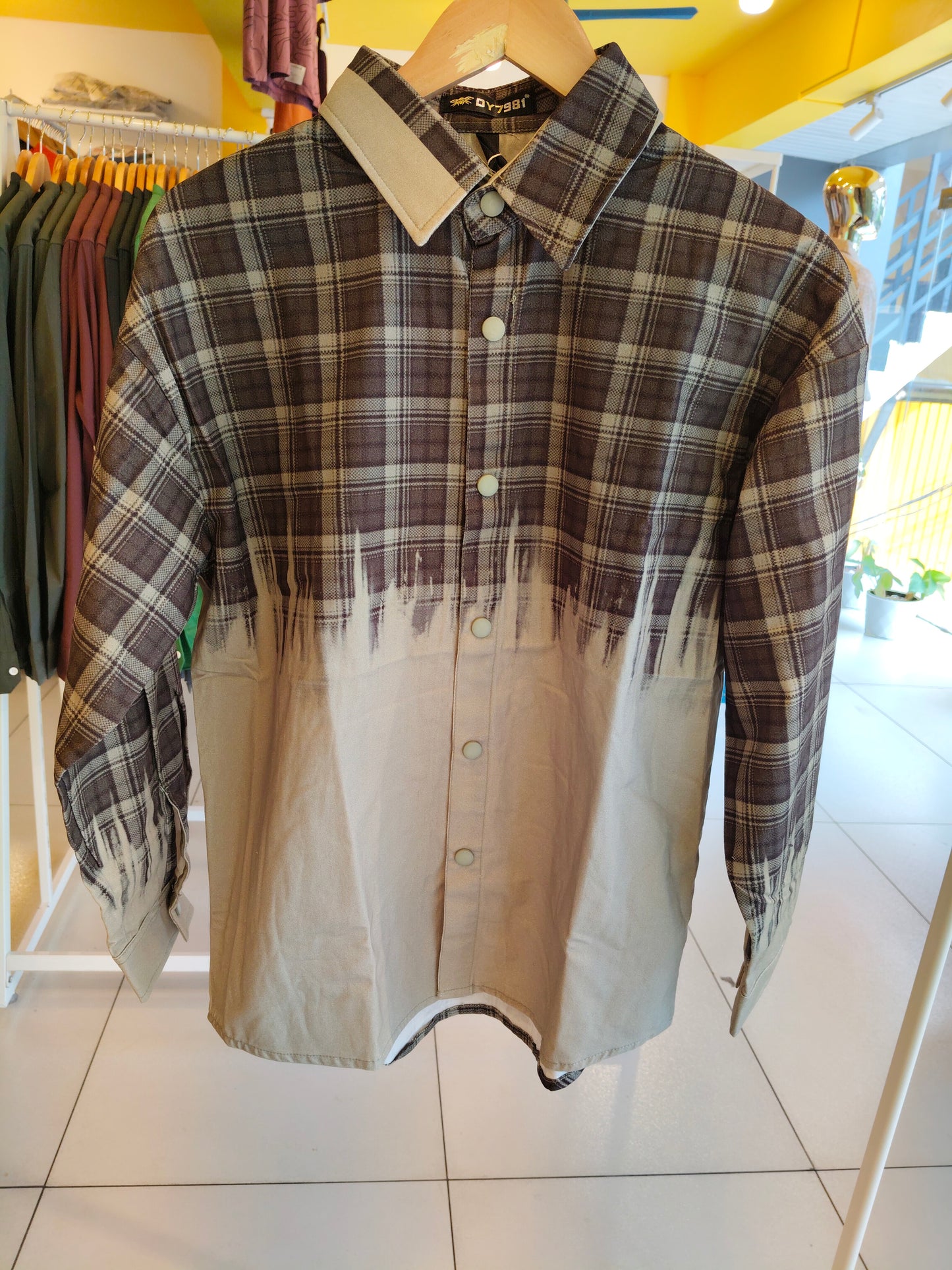 Men's Oversized Printed Shirt (MEDIUM)