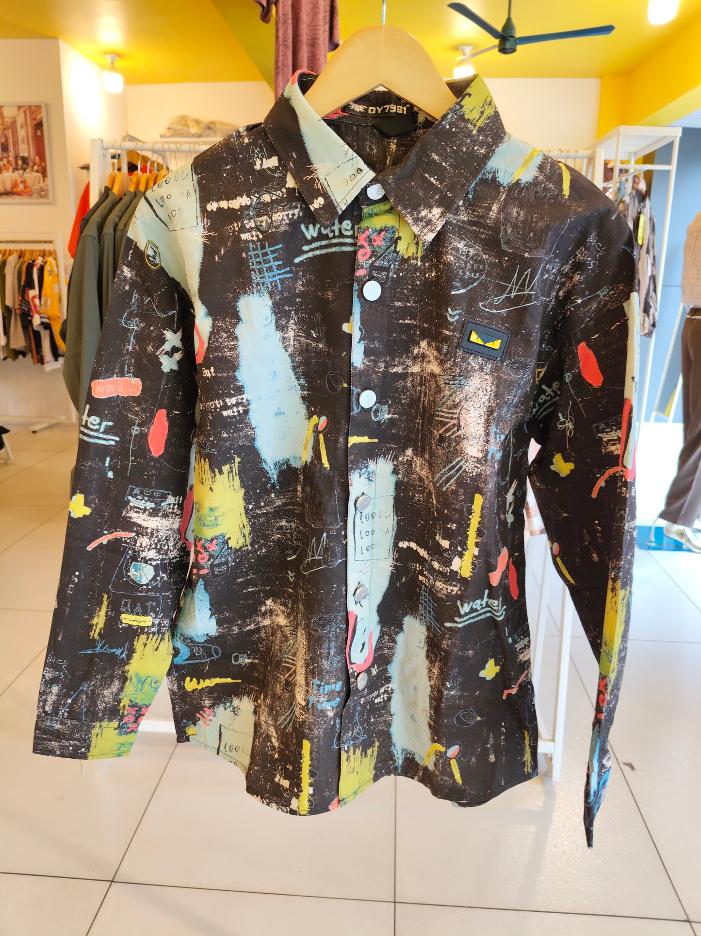 Men's Oversized Printed Shirt (MEDIUM)