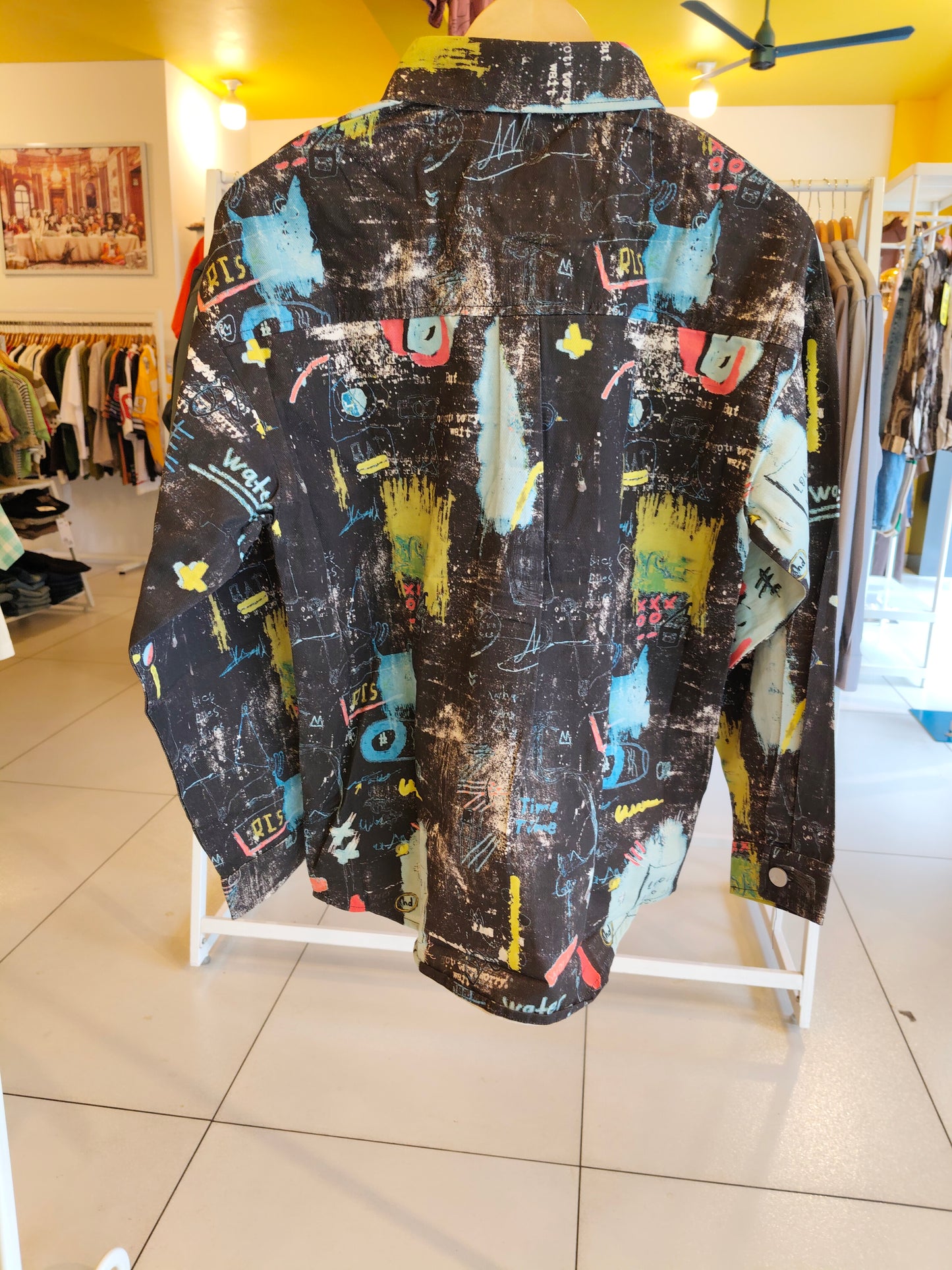 Men's Oversized Printed Shirt (MEDIUM)