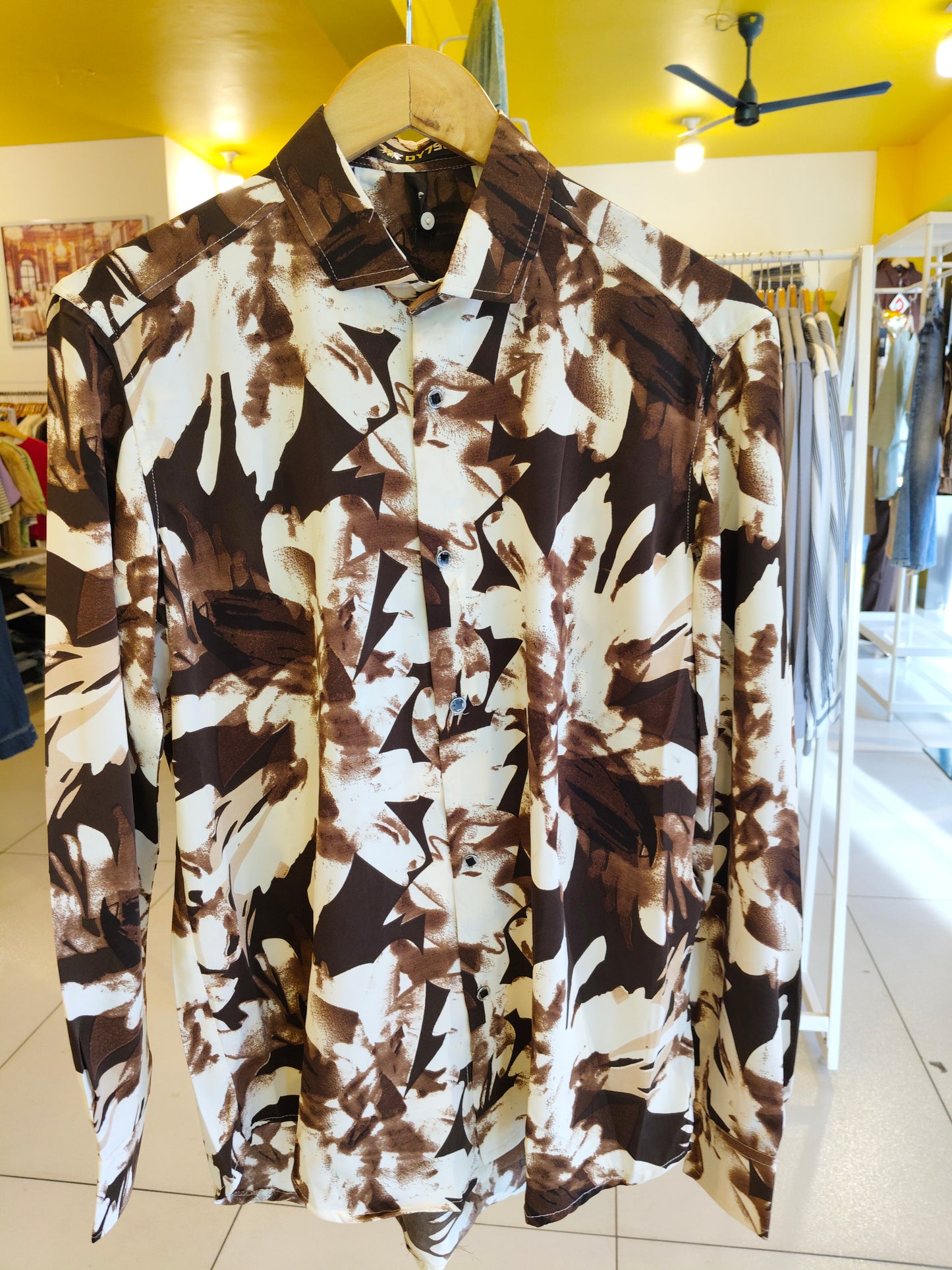 Men's Oversized Printed Shirt (MEDIUM)