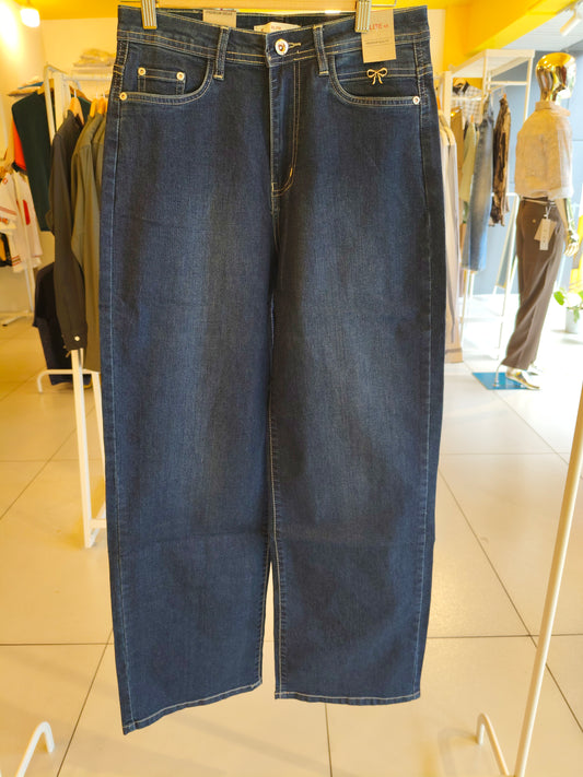 Wide Leg Jeans for Women (Size 28)