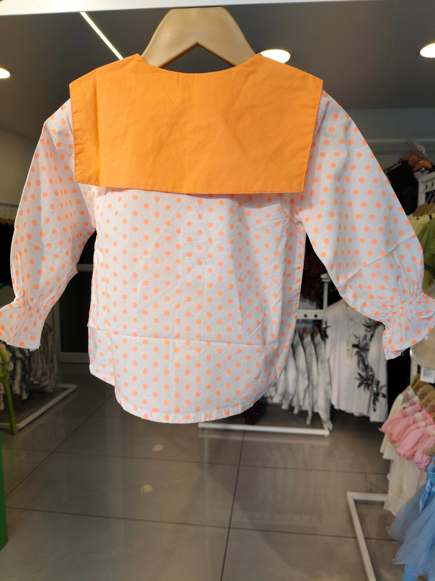 Toddler Girls' Tie -Front Shirt  ( SIZE 7)