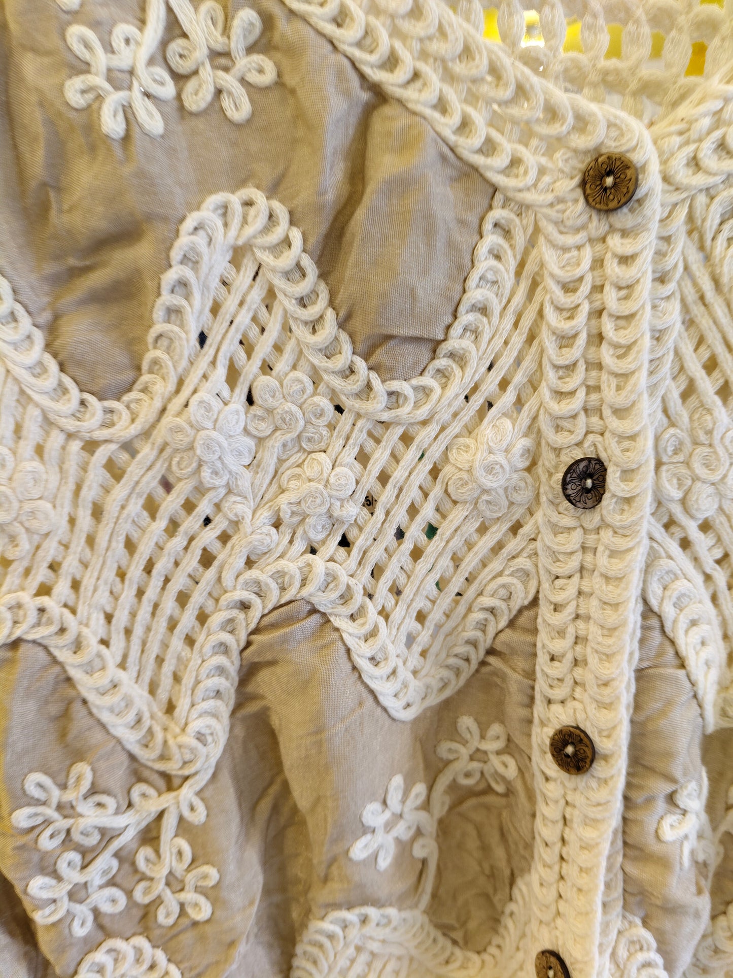 Women Hollowed Crochet Crop Shirt (FREE SIZE)