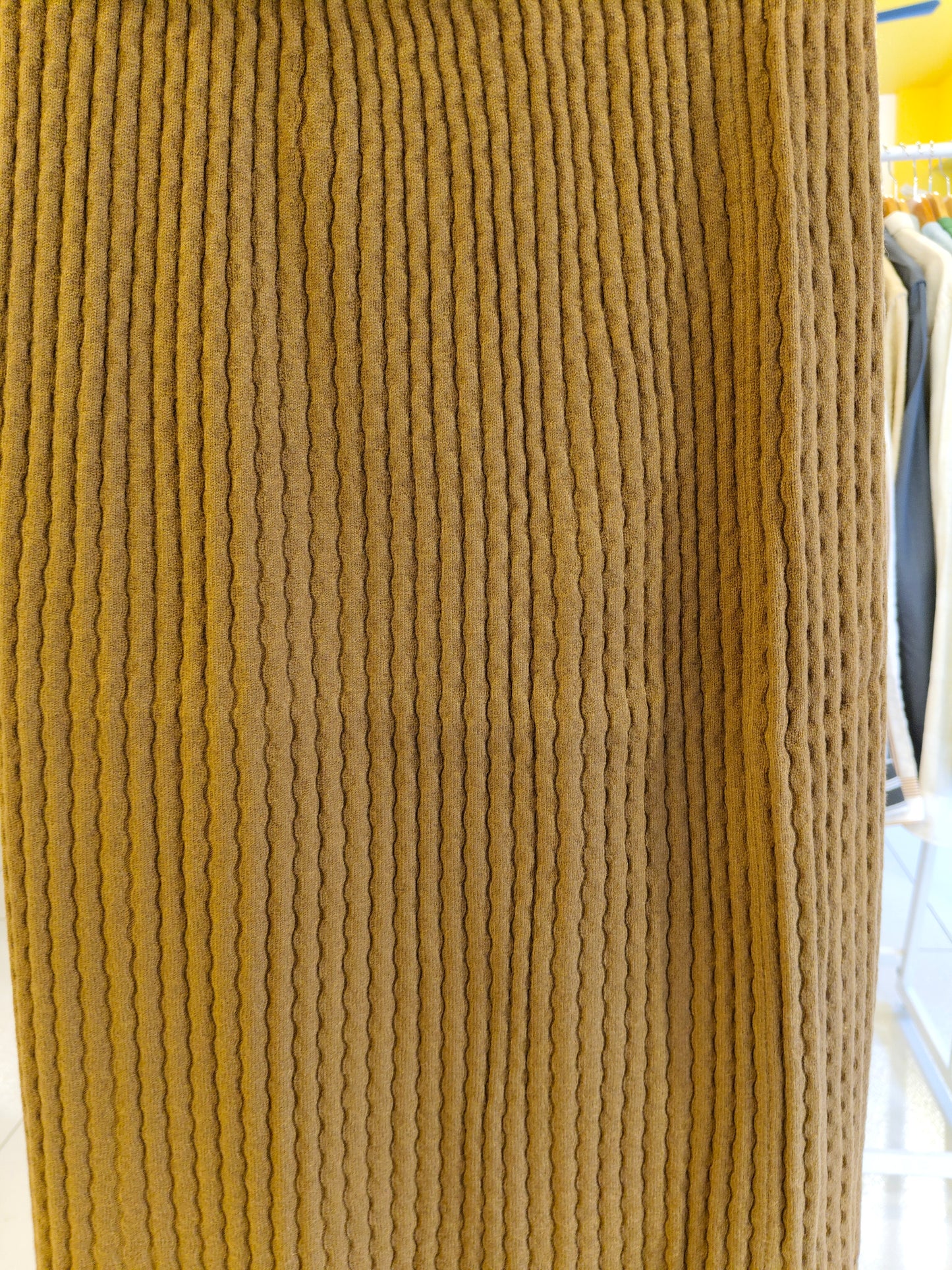 Women's Ribbed Knit Pencil Skirt