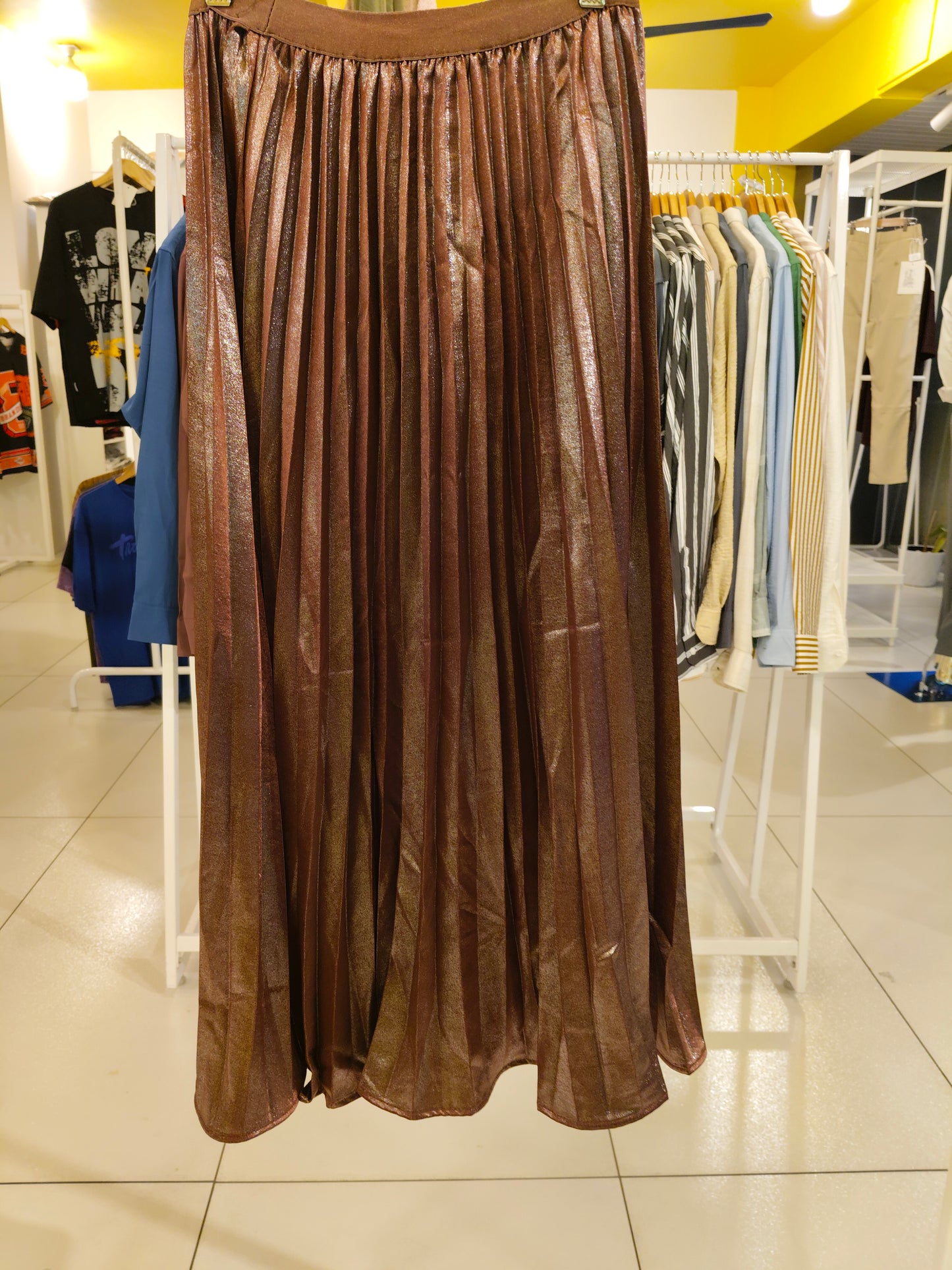 Women's Metallic Pleated Skirt