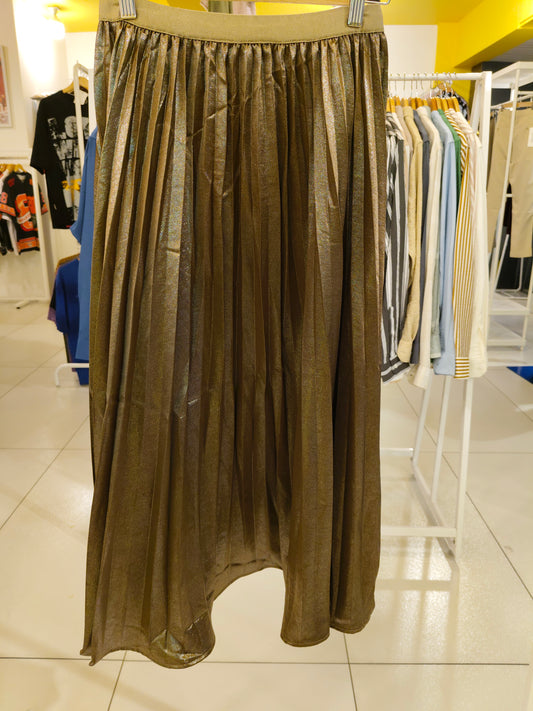 Women's Metallic Pleated Skirt