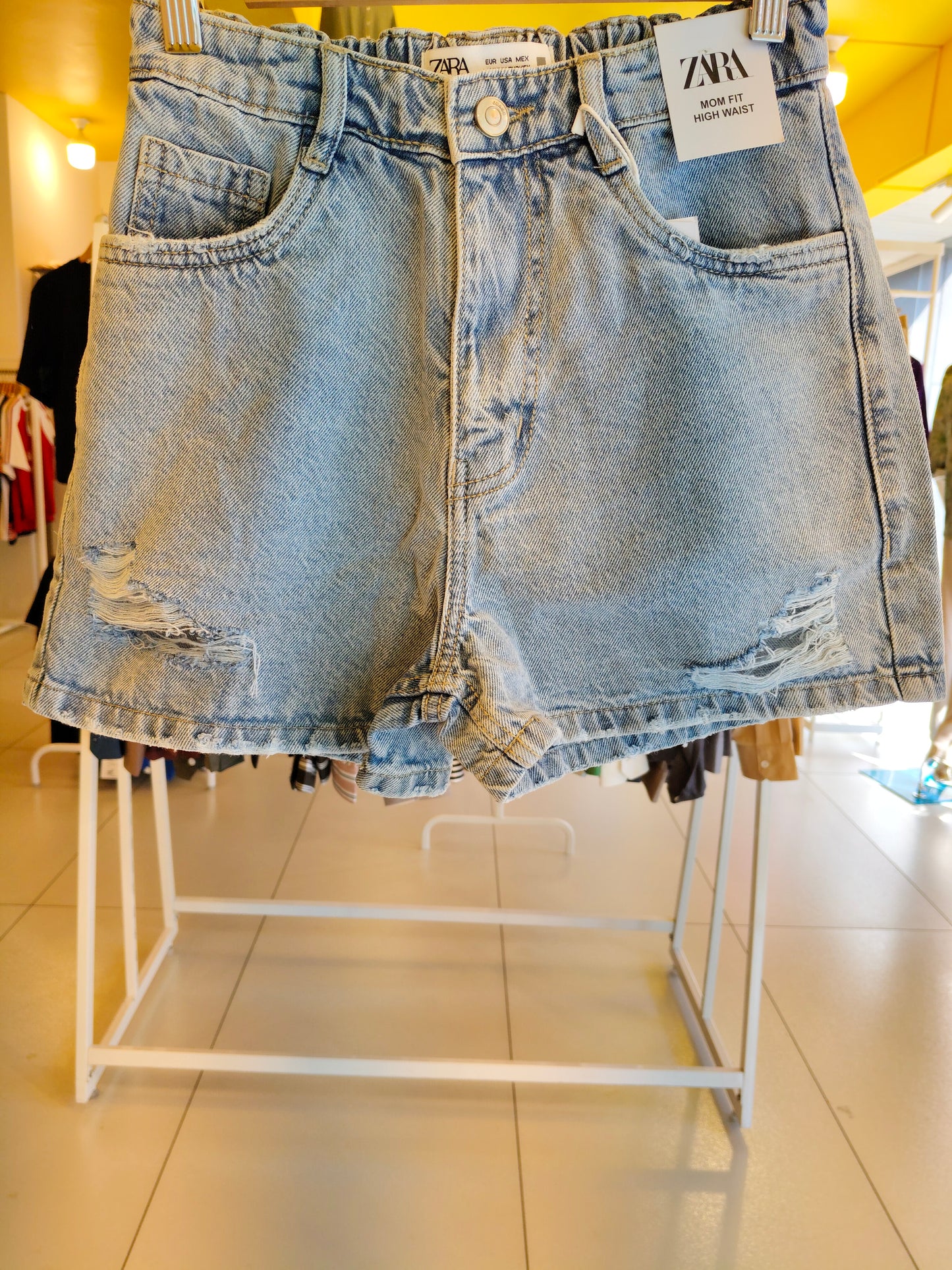 Ripped High-Waist Denim Shorts for Women (MEDIUM)
