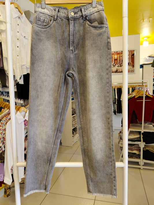 Mom Fit Ankle Length Denim Jeans for Women (28)