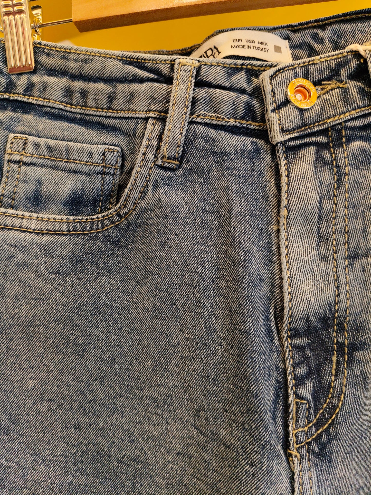 Wed-Leg Denim Jeans for Women (32)