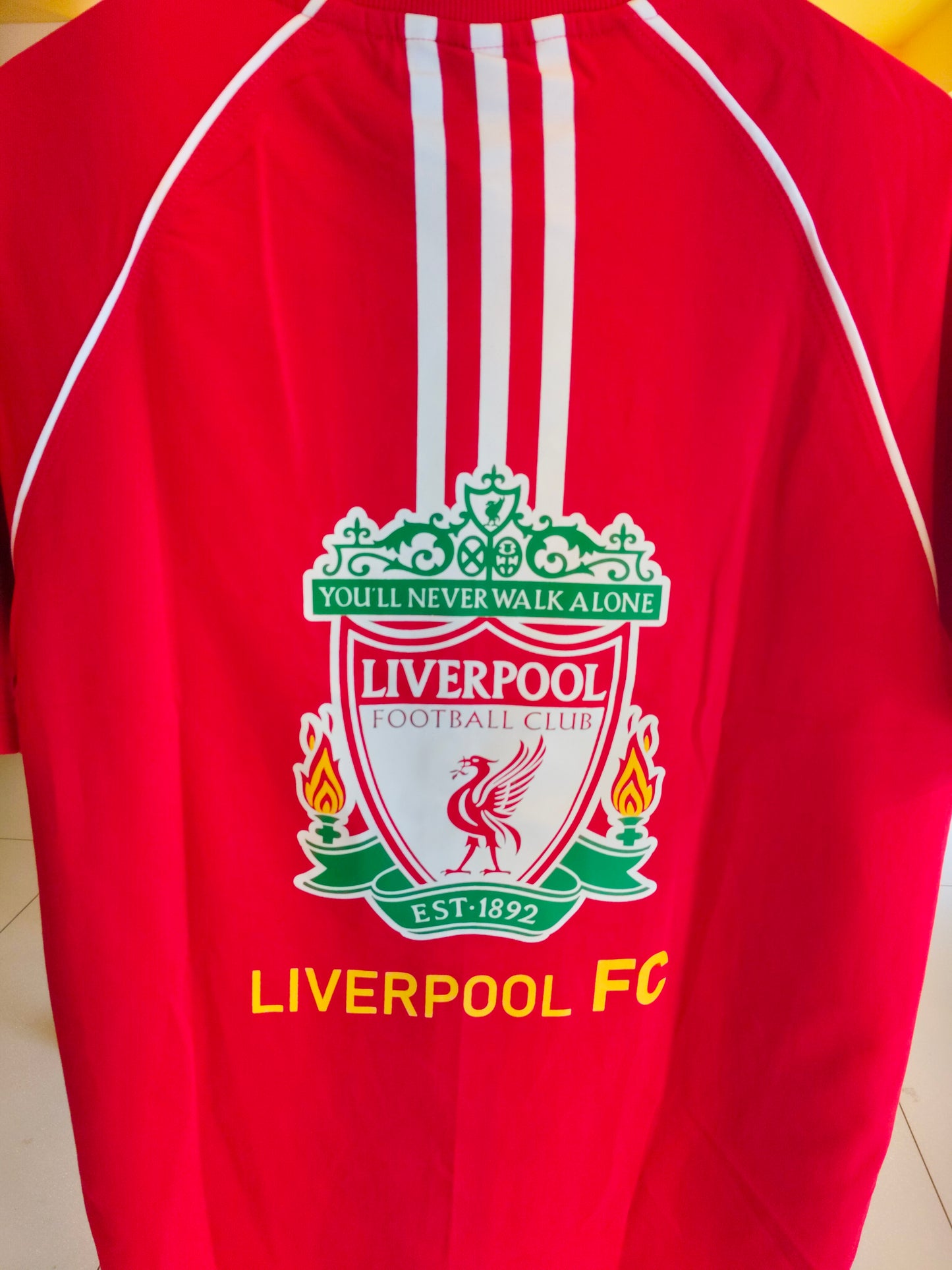 OVERSIZED TSHIRT   ( MEDIUM )