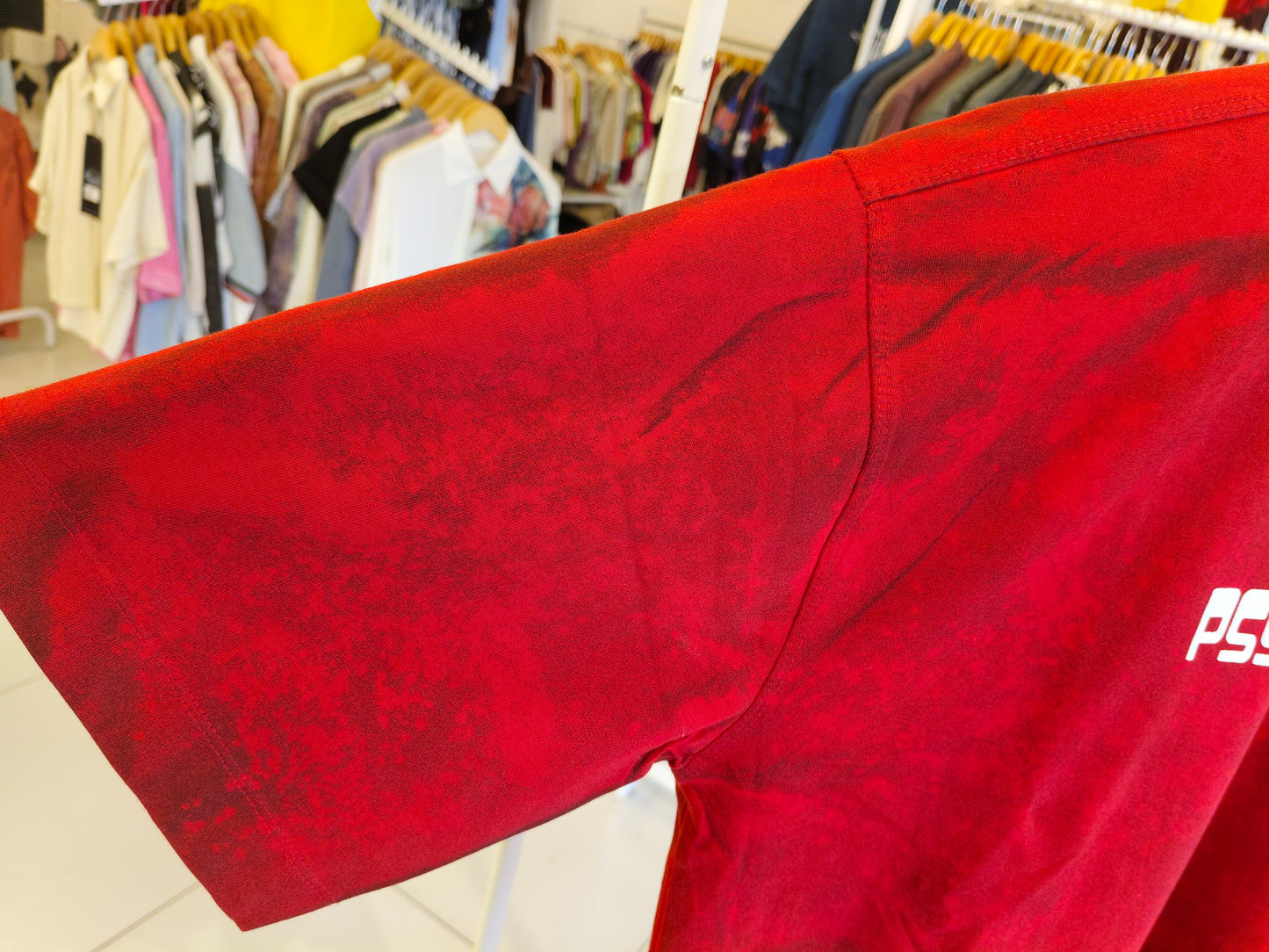 OVERSIZED TSHIRT  ( LARGE )