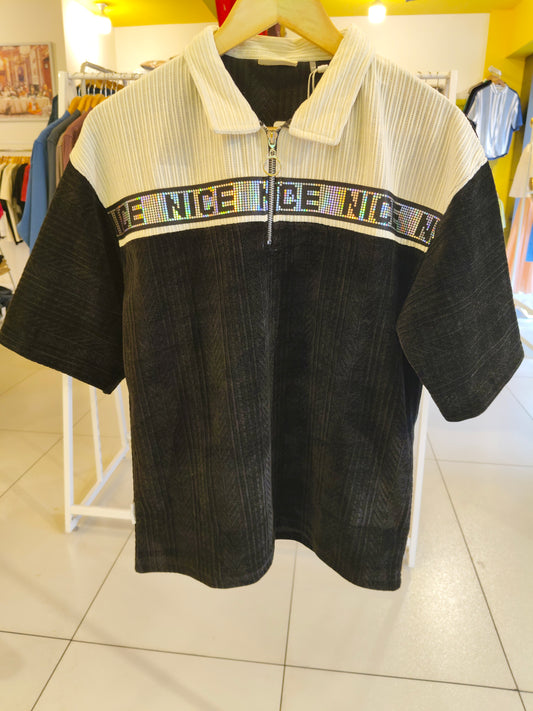 OVERSIZED TSHIRT  ( MEDIUM )