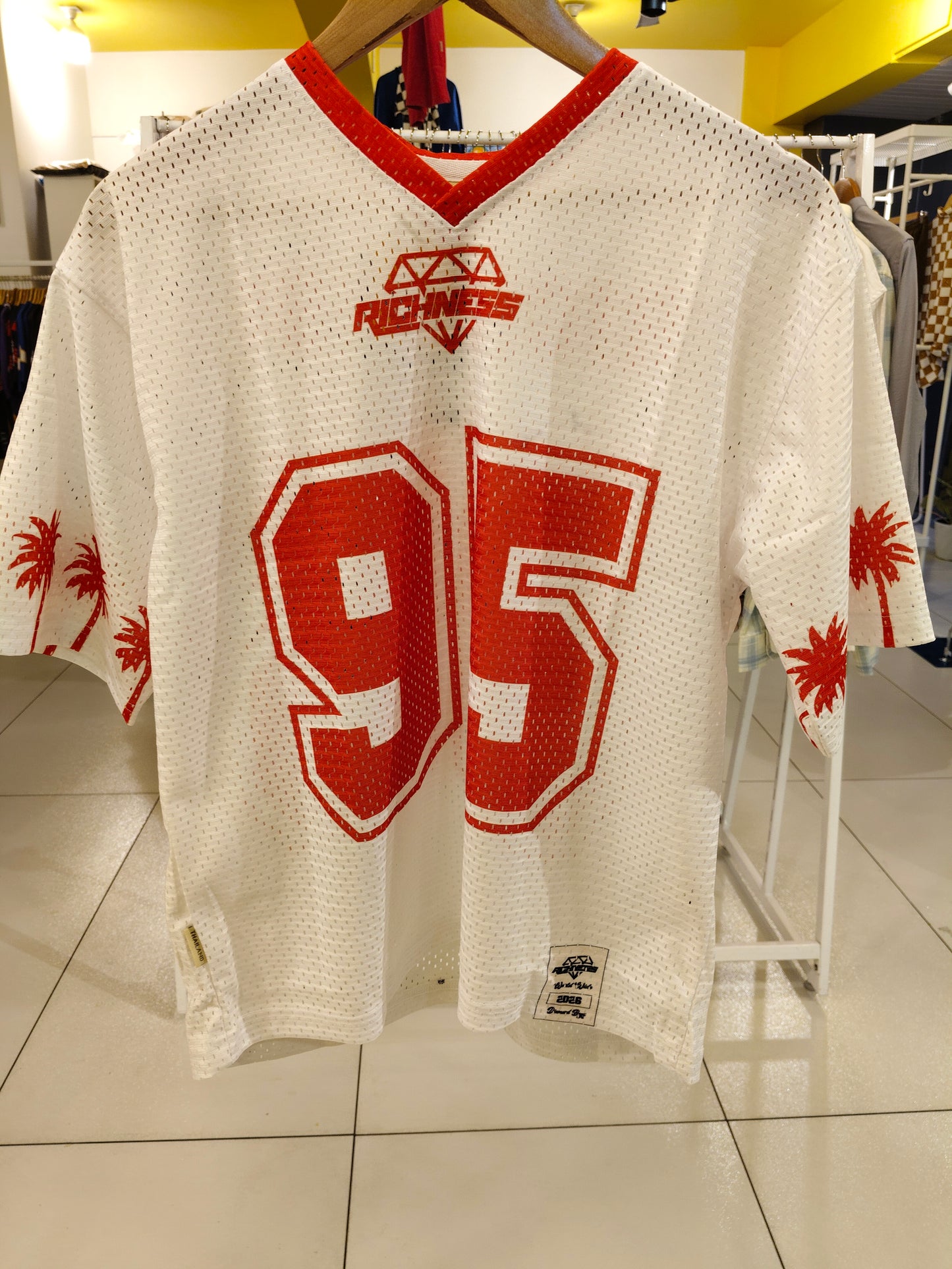 OVERSIZED  JERSEY  TSHIRT  ( SMALL )