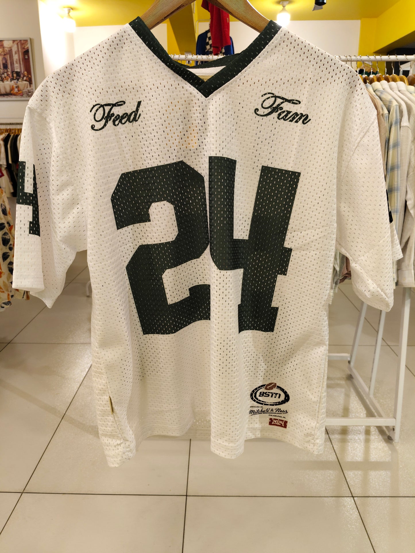OVERSIZED  JERSEY  TSHIRT  ( SMALL )