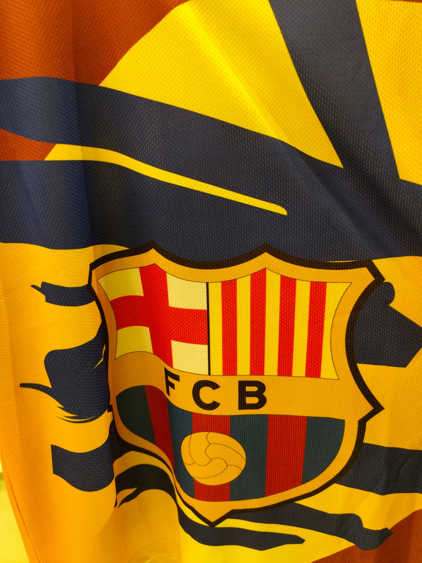 OVERSIZED  JERSEY  TSHIRT  ( SMALL )