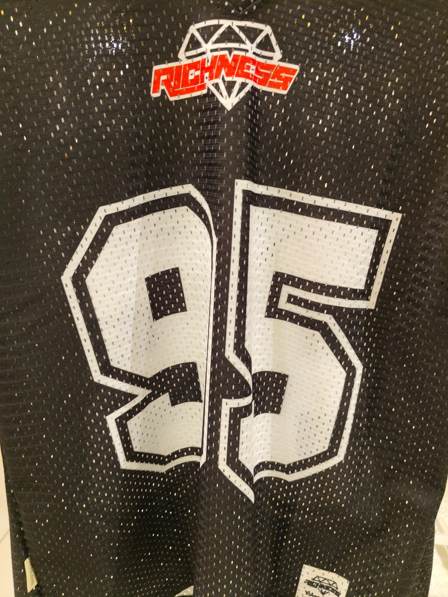 OVERSIZED  JERSEY  TSHIRT  ( SMALL )