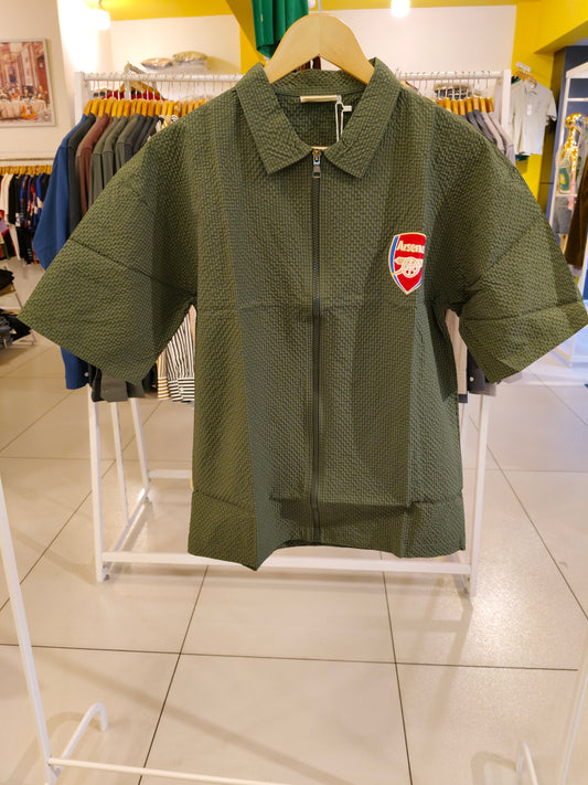 ZIP-UP QUARTER T SHIRT ( MEDIUM )