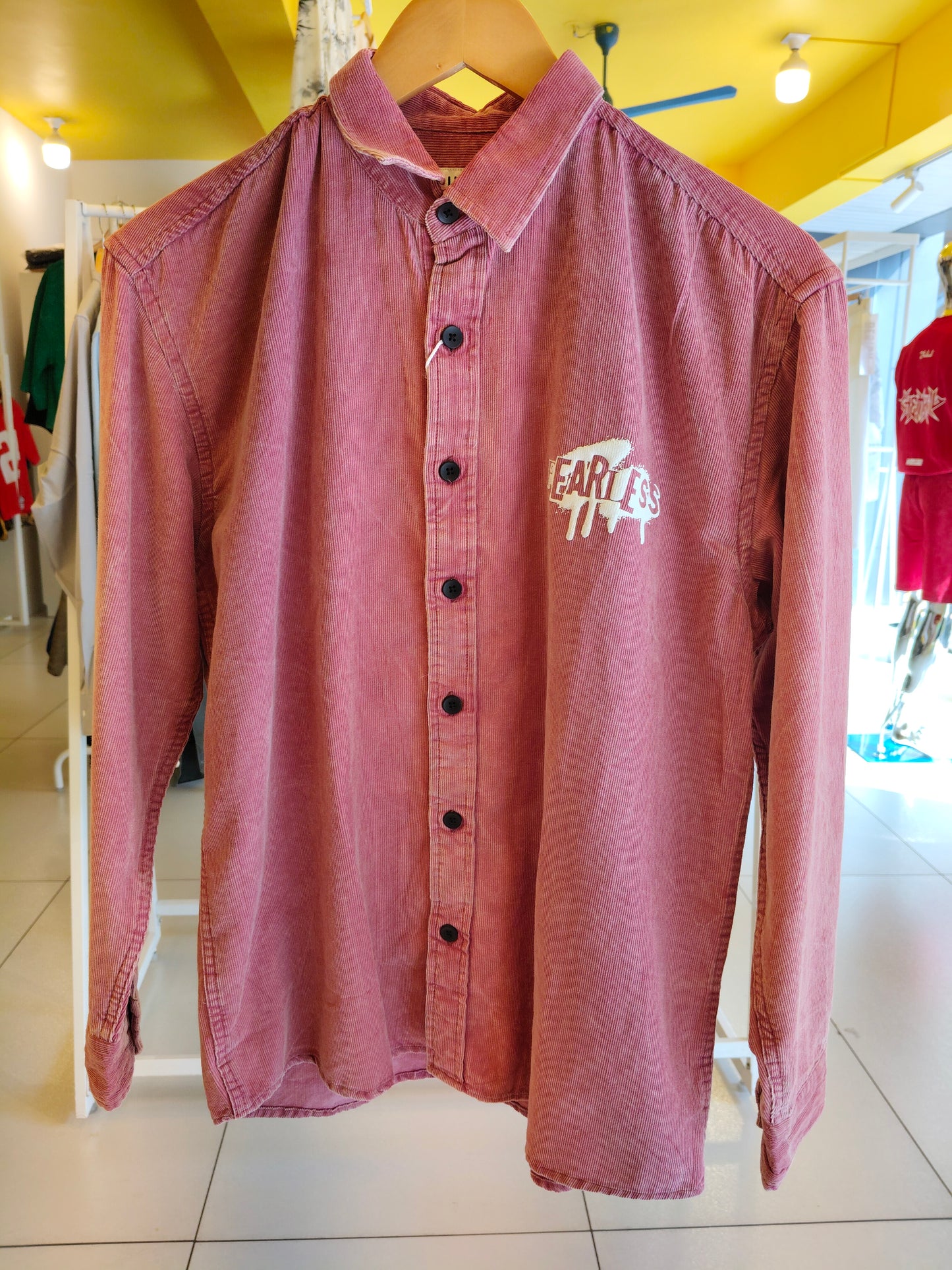 MEN'S CASUALS SHIRT ( MEDIUM )