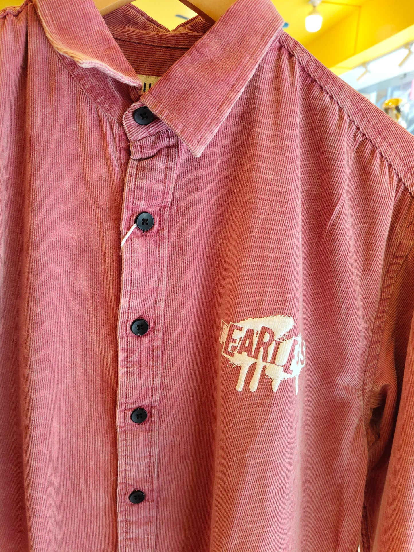 MEN'S CASUALS SHIRT ( MEDIUM )