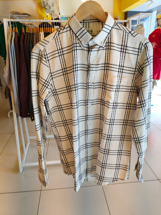 MEN'S CASUALS SHIRT ( MEDIUM )